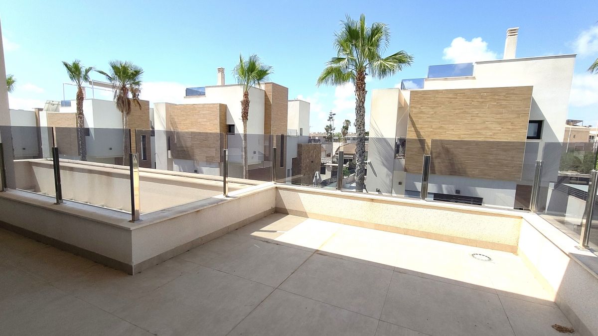 For sale - 3 Bedroom 3 Bathroom Villa in LA MATA - , LA MATA, Alicante, Spain - Alicante