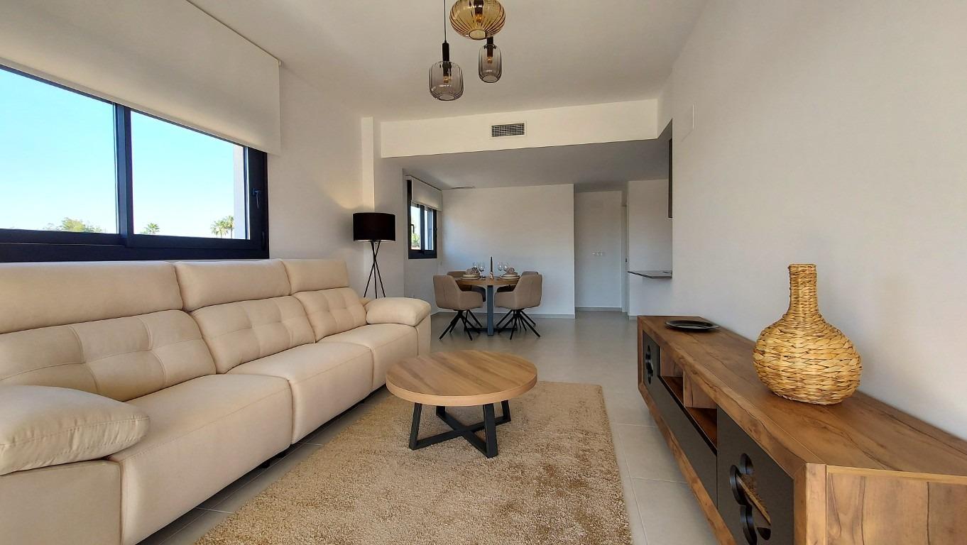 For sale - 3 Bedroom 2 Bathroom Apartment in San Miguel de Salinas - Pueblo  - Alicante