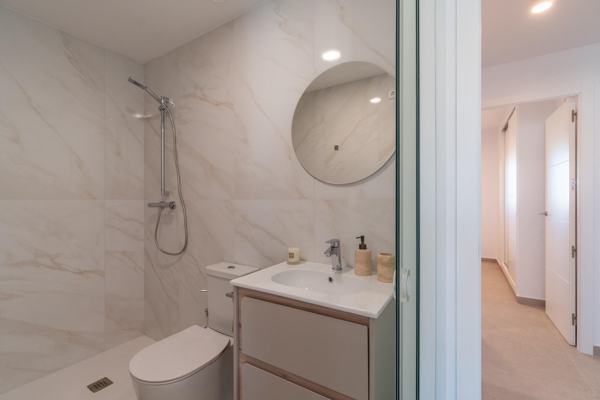 For sale - 2 Bedroom 2 Bathroom Apartment in Playa Flamenca - Playa Flamenca  - Alicante