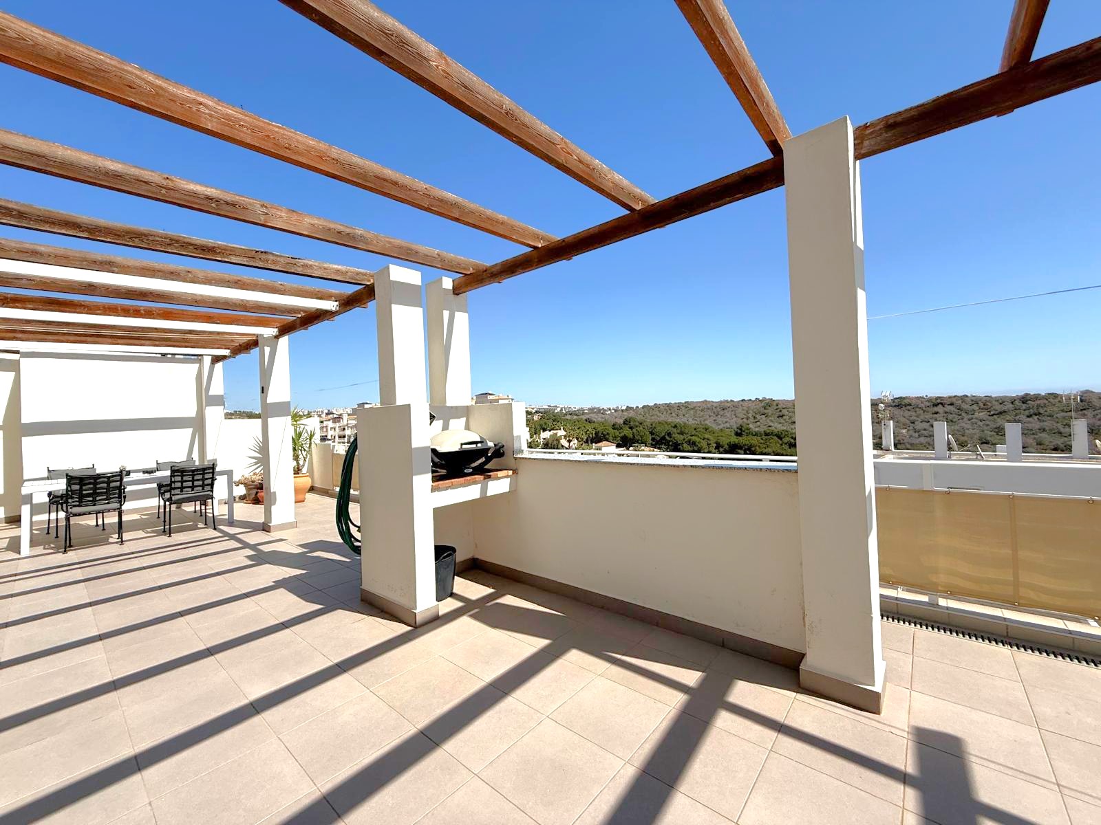 For sale - 3 Bedroom 3 Bathroom Top Floor Apartment Villamartin - Las Ramblas Golf Resort - Alicante