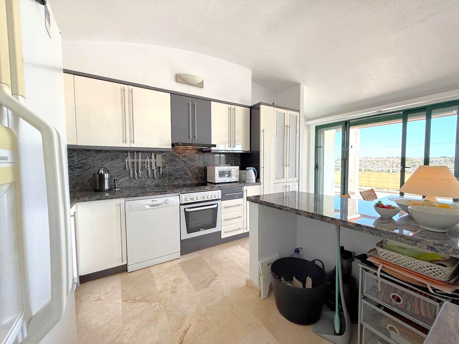 For sale - 3 Bedroom 3 Bathroom Top Floor Apartment Villamartin - Las Ramblas Golf Resort - Alicante