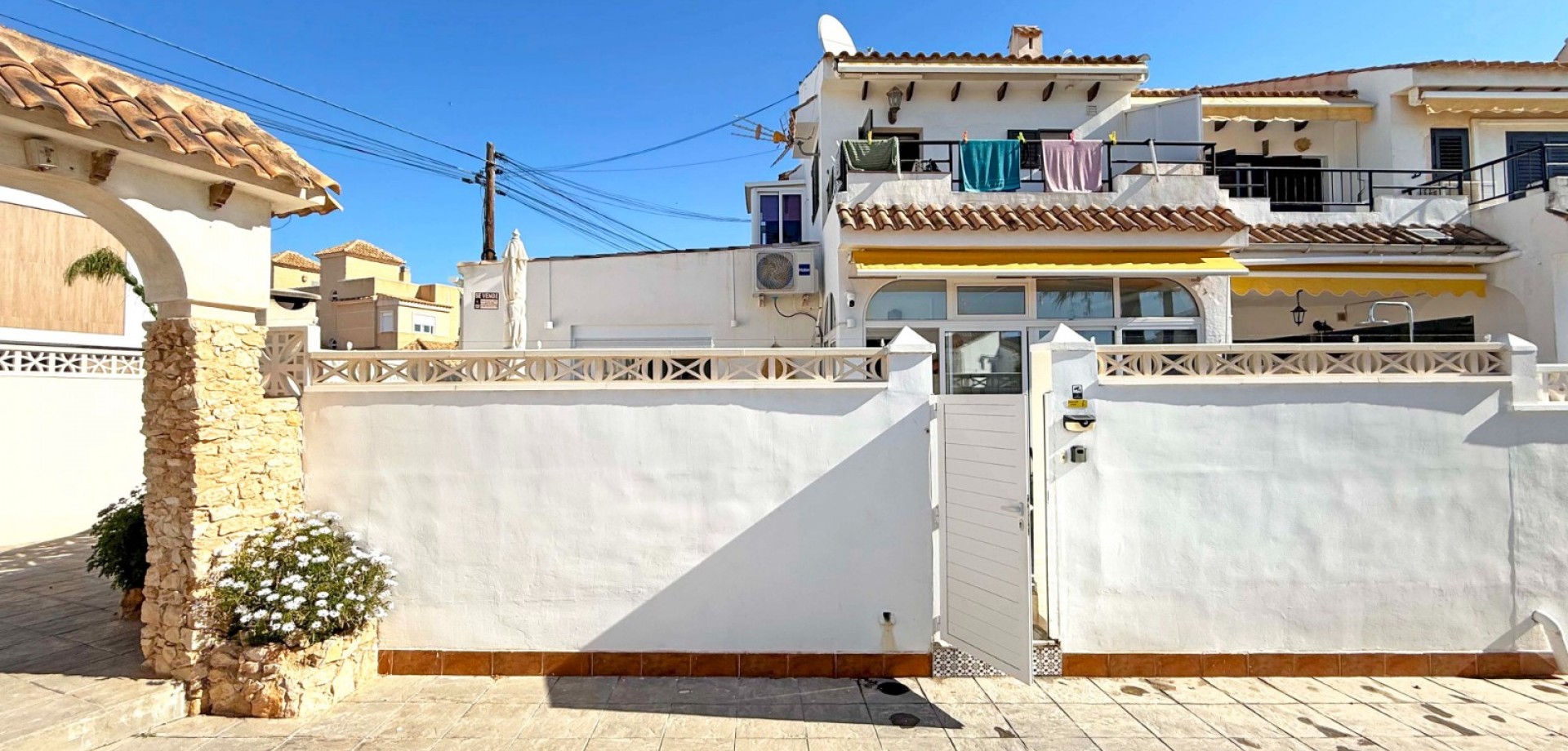 For sale - 2 Bedroom 1 Bathroom Apartment in Torrevieja - Torrelamata - La Mata  - Alicante