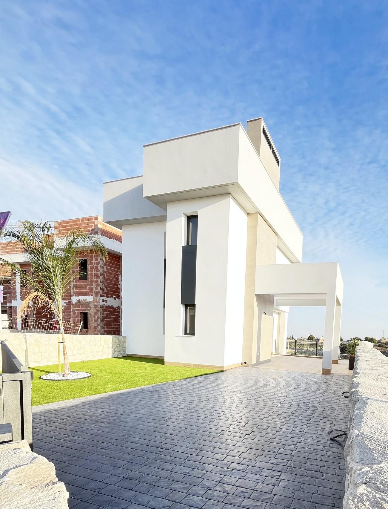 For sale - 3 Bedroom 2 Bathroom Villa in Algorfa - La Finca Golf  - Alicante