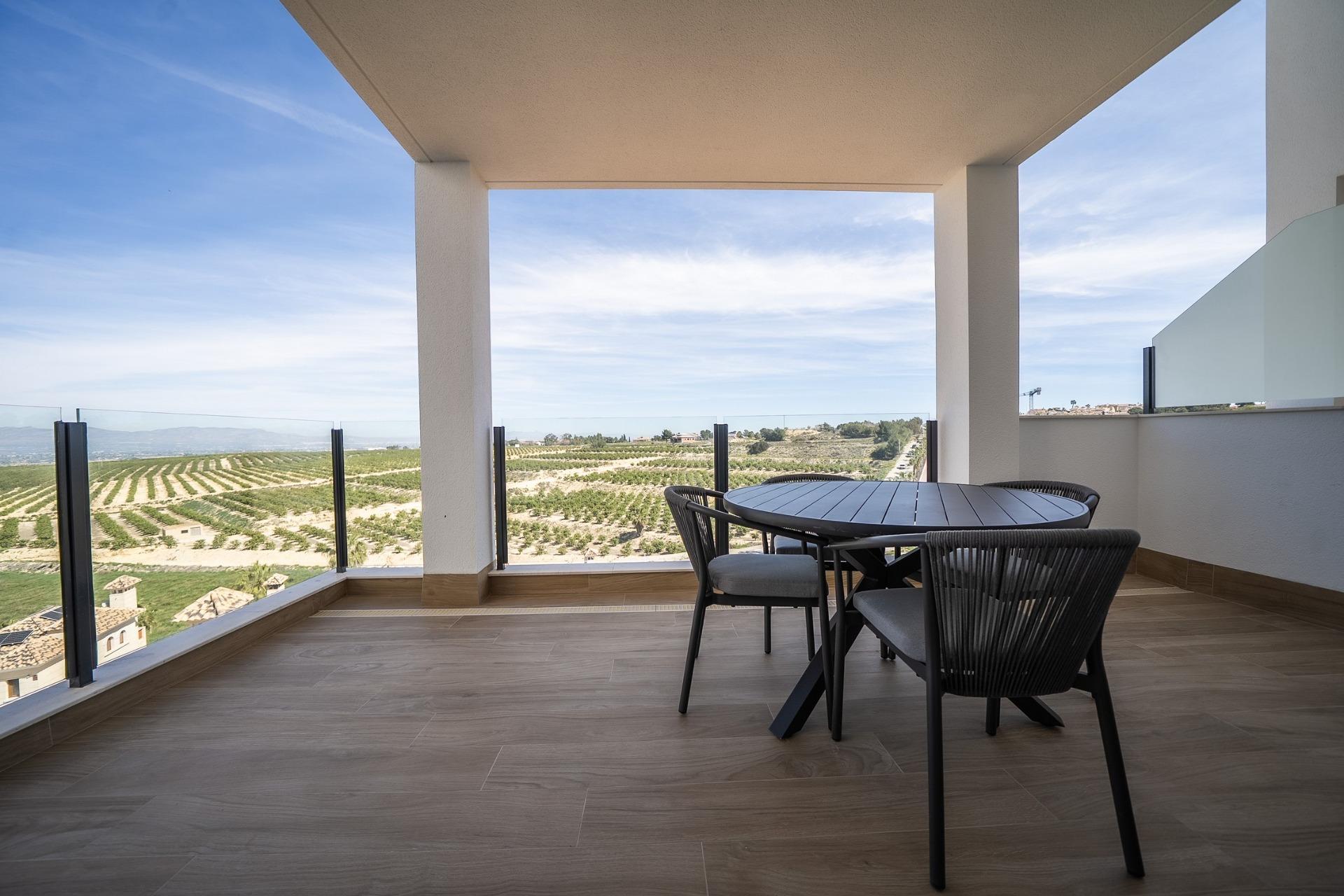 For sale - 3 Bedroom 2 Bathroom Villa in Algorfa - La Finca Golf  - Alicante
