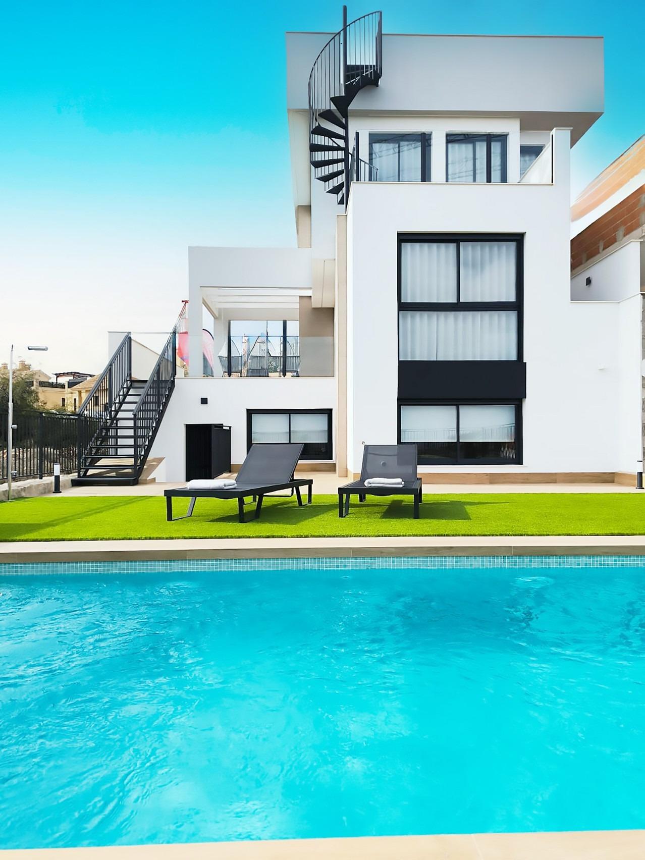 For sale - 3 Bedroom 2 Bathroom Villa in Algorfa - La Finca Golf  - Alicante