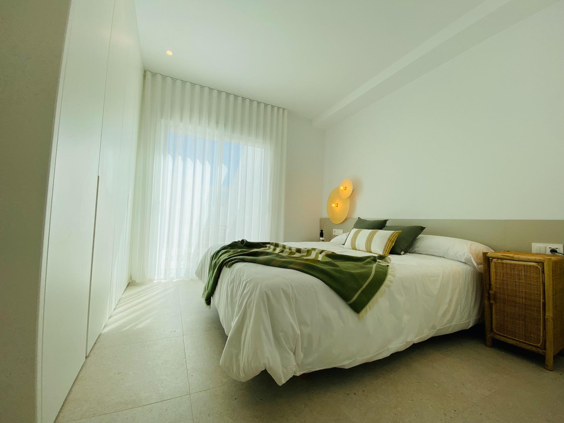 For sale - 3 Bedroom 2 Bathroom Bungalow in Pilar de La Horadada - pueblo  - Alicante