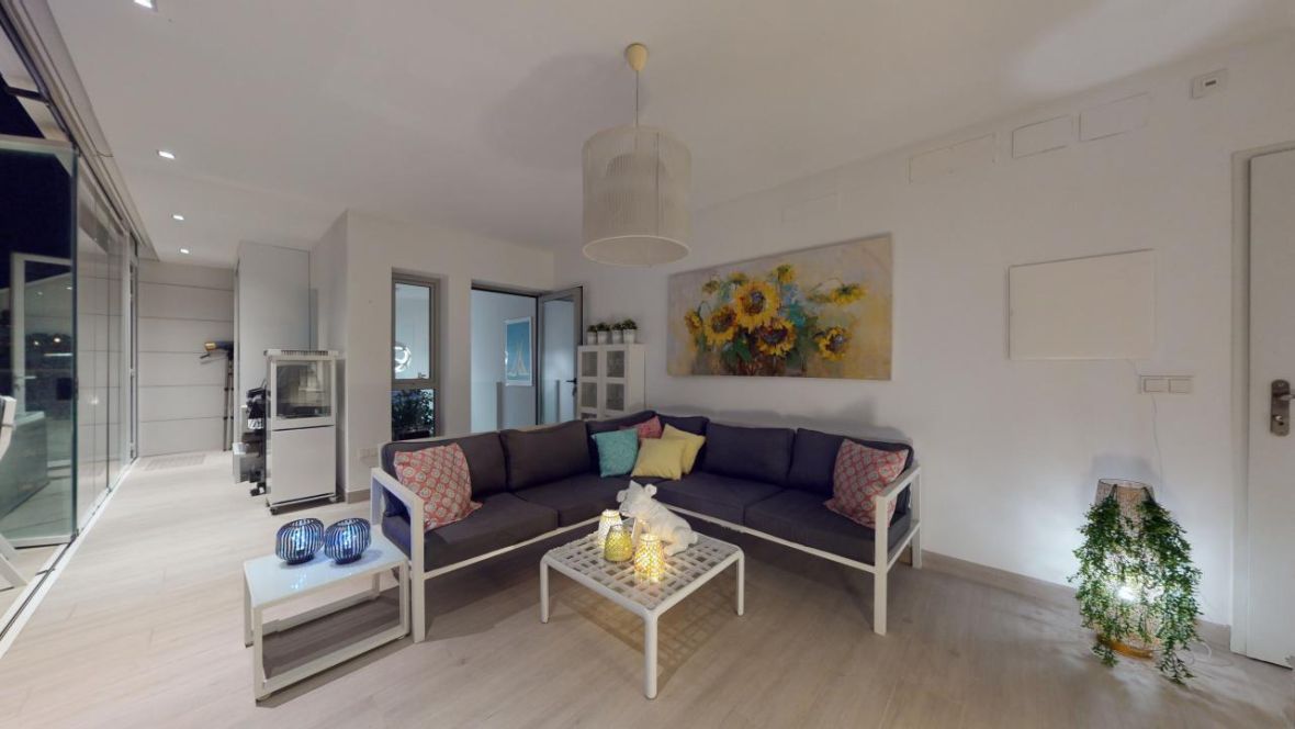 For sale - 3 Bedroom 4 Bathroom apartment in Villajoyosa -  - Alicante