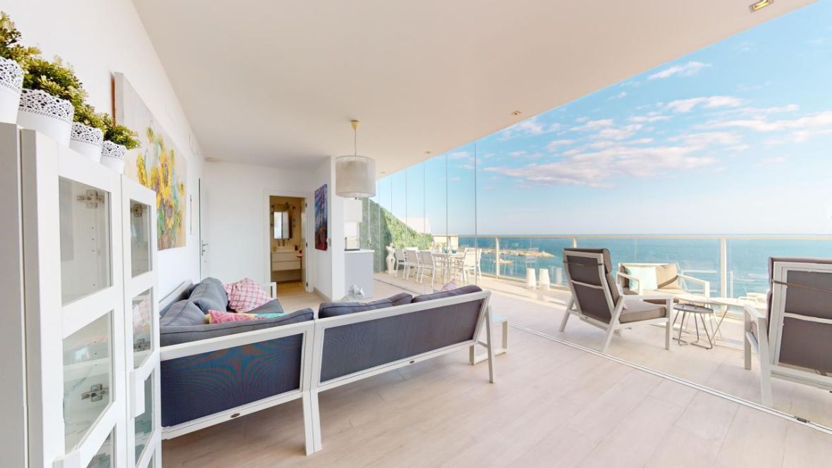 For sale - 3 Bedroom 4 Bathroom apartment in Villajoyosa -  - Alicante