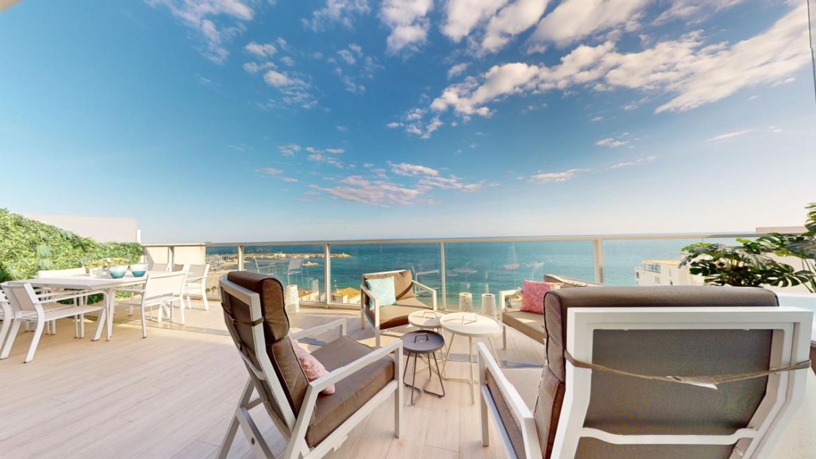 For sale - 3 Bedroom 4 Bathroom apartment in Villajoyosa -  - Alicante