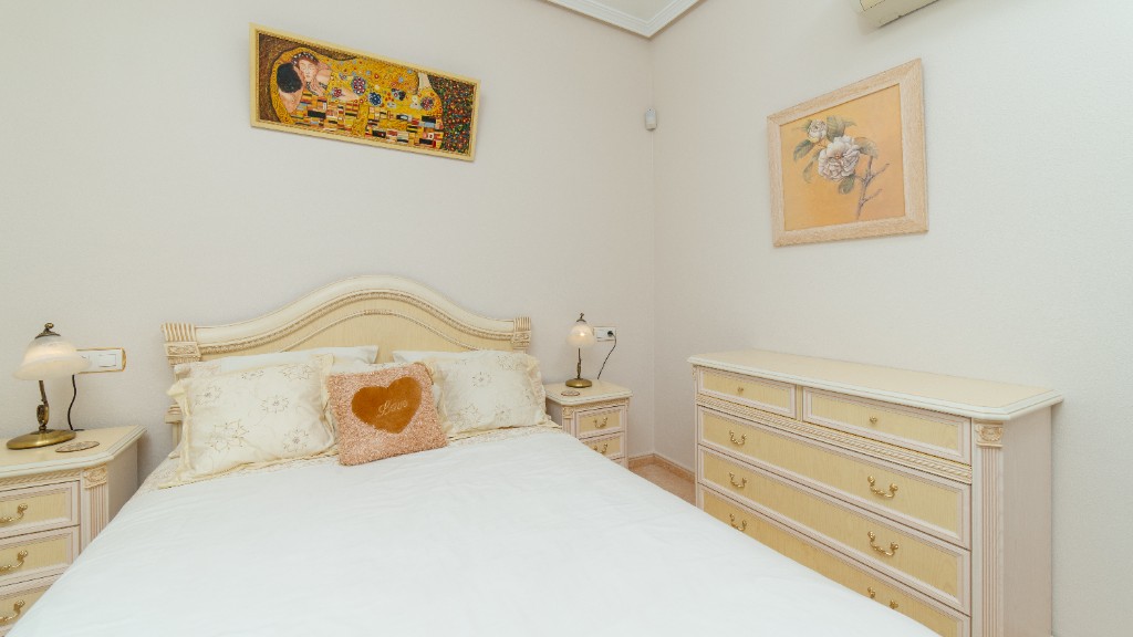 For sale - 2 Bedroom 2 Bathroom Villa in Los Altos - Los Altos  - Alicante