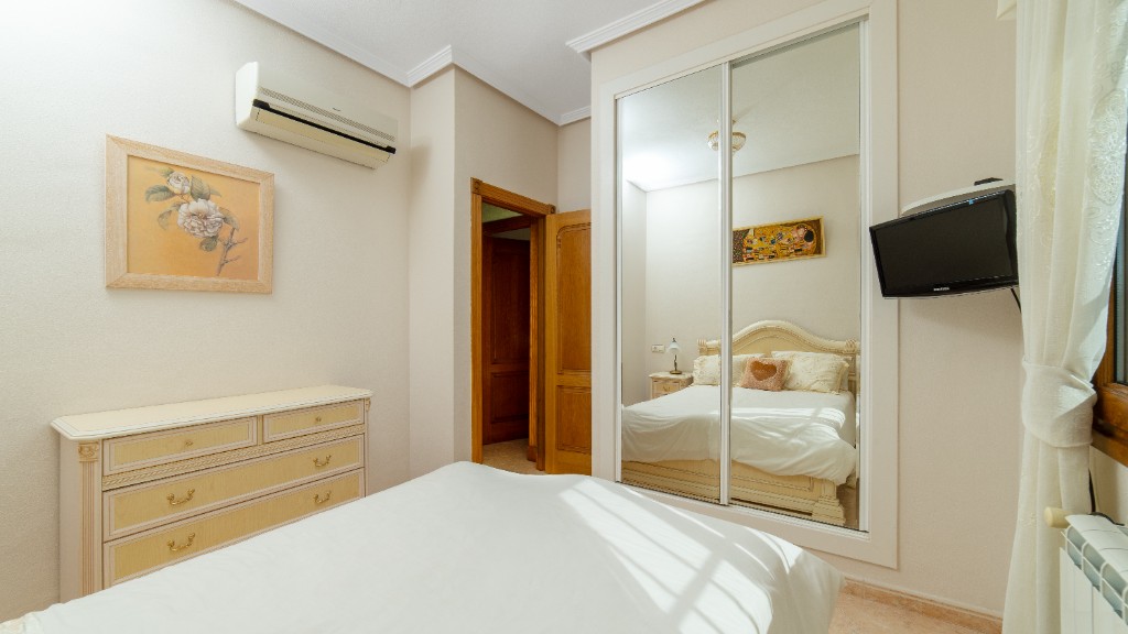 For sale - 2 Bedroom 2 Bathroom Villa in Los Altos - Los Altos  - Alicante