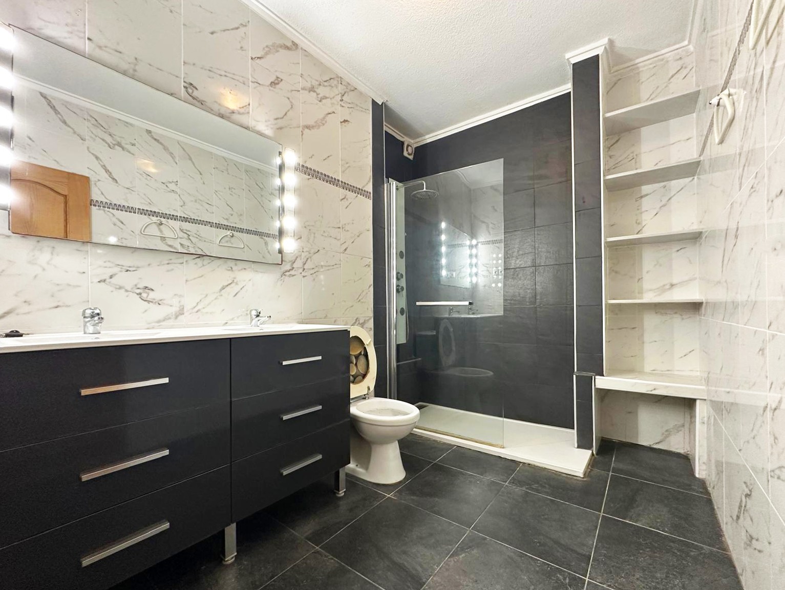 For sale - 3 Bedroom 3 Bathroom Townhouse in Orihuela Costa - La Zenia  - Alicante