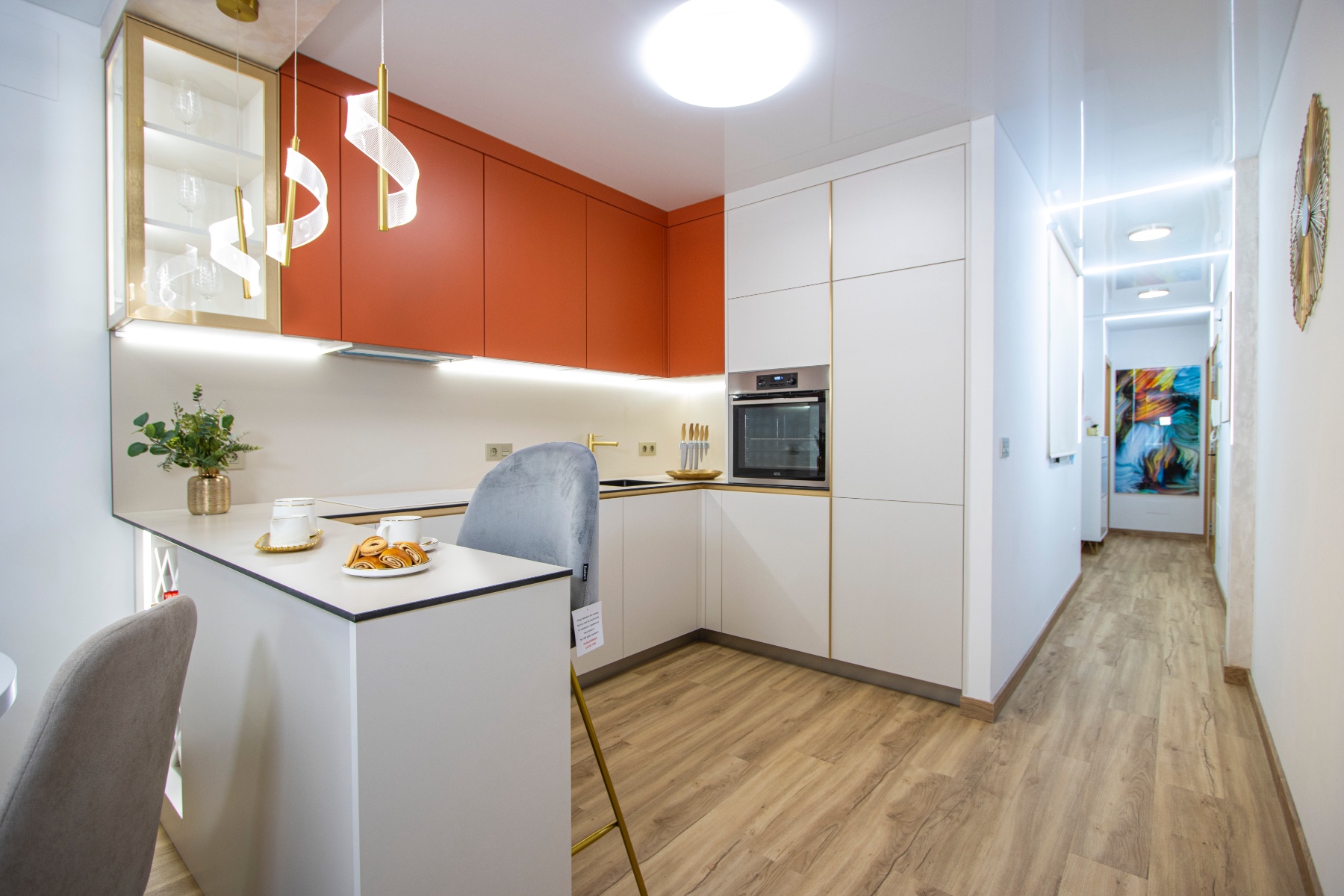 For sale - 2 Bedroom 1 Bathroom Apartment in Torrevieja - Centro  - Alicante