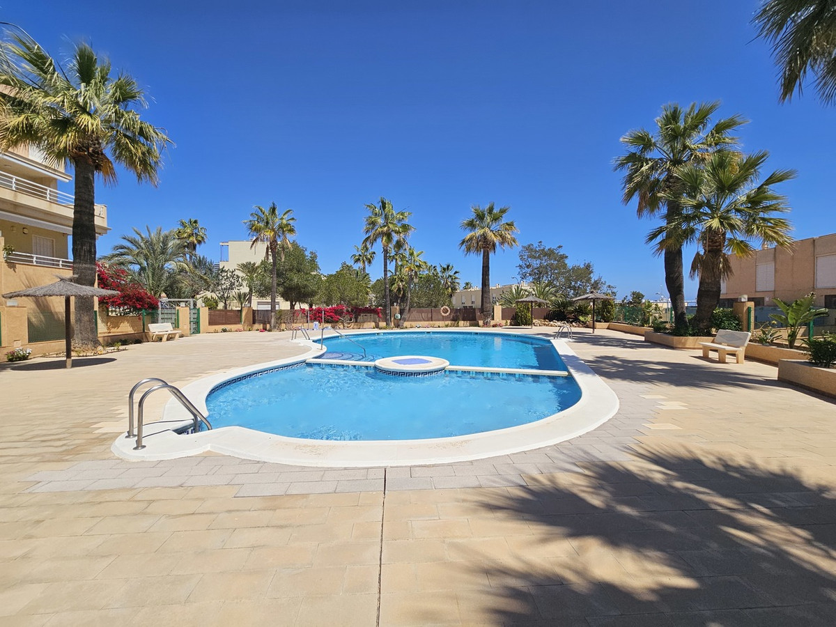 Sold - 3 Bedroom 3 Bathroom Detached Villa in Cabo Roig - Cabo Roig  - Alicante