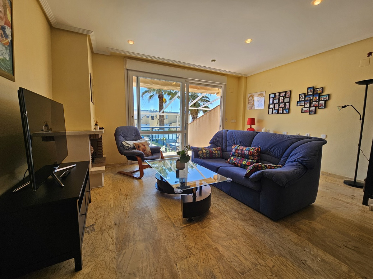 Sold - 3 Bedroom 3 Bathroom Detached Villa in Cabo Roig - Cabo Roig  - Alicante