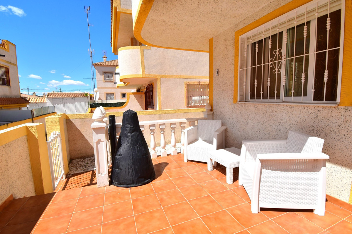 For sale - 3 Bedroom 2 Bathroom Townhouse in Los Altos - Los Altos  - Alicante