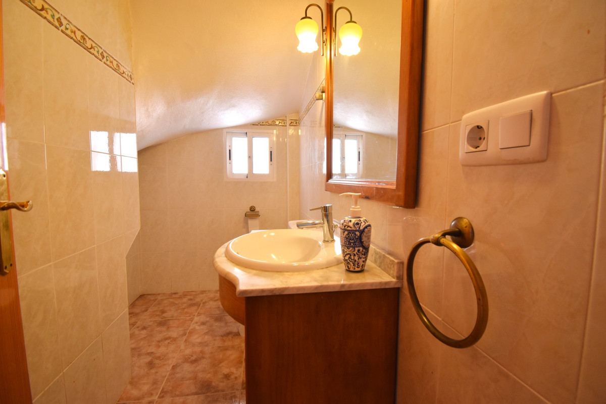 For sale - 3 Bedroom 2 Bathroom Townhouse in Los Altos - Los Altos  - Alicante