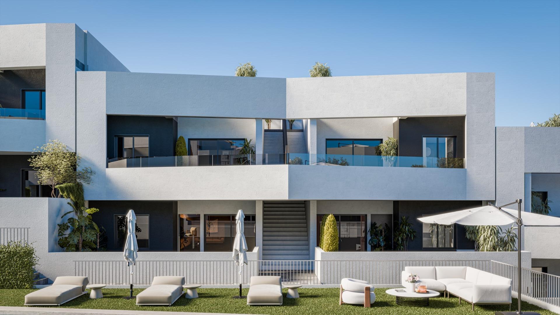 For sale - 3 Bedroom 2 Bathroom Bungalow in San Miguel de Salinas - Pueblo  - Alicante
