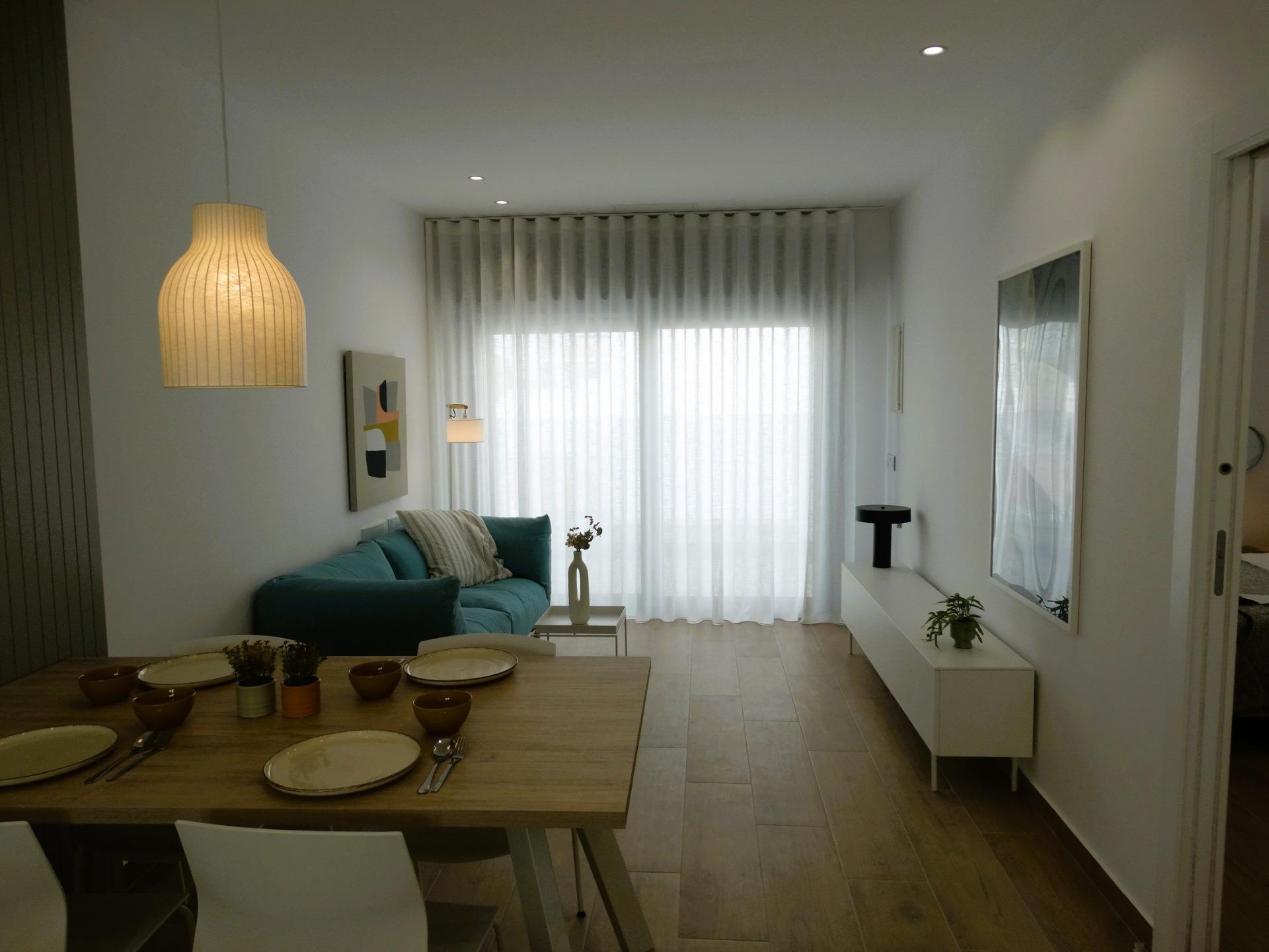 For sale - 3 Bedroom 2 Bathroom Bungalow in Pilar de La Horadada - pueblo  - Alicante