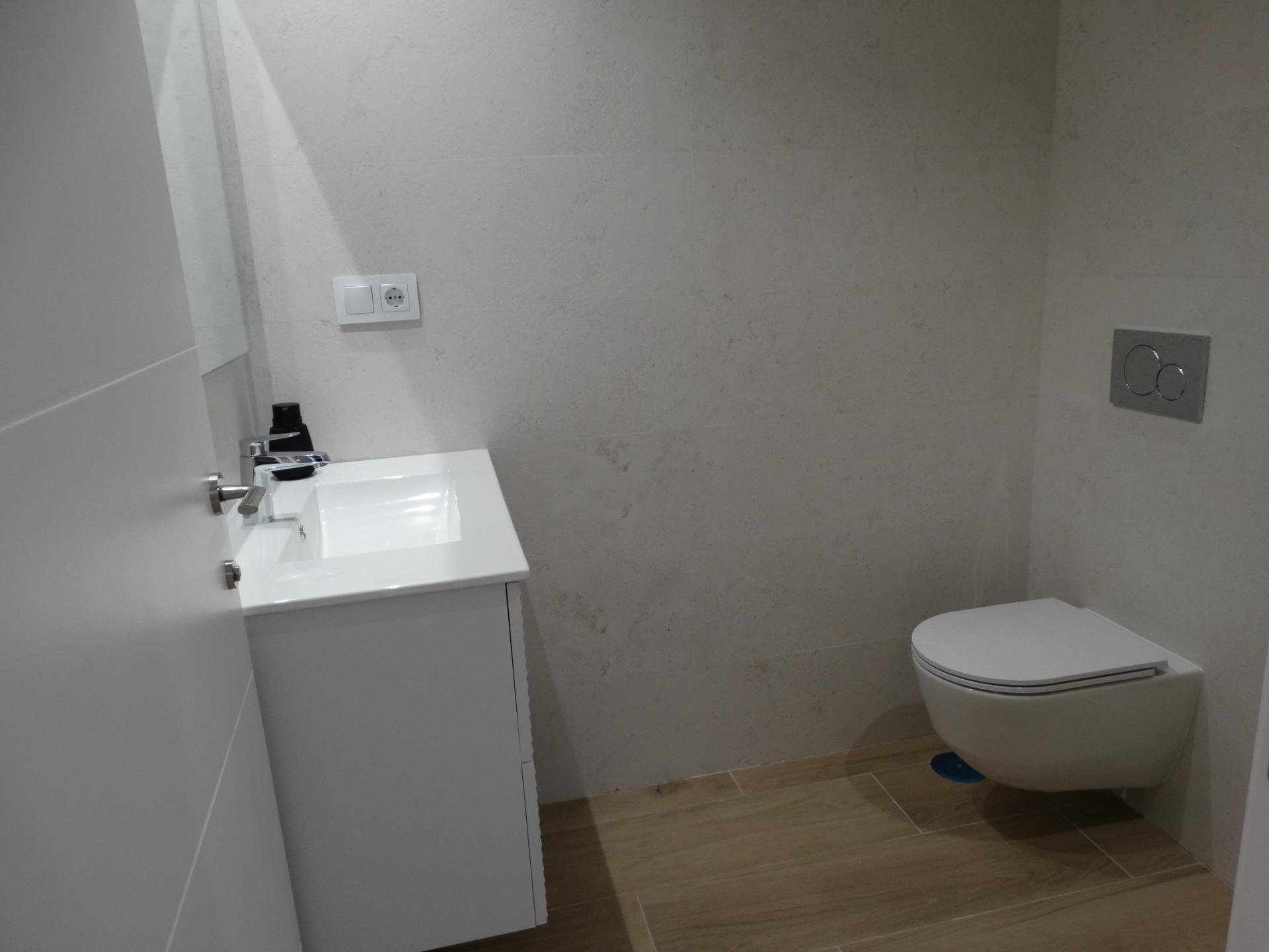 For sale - 3 Bedroom 2 Bathroom Bungalow in Pilar de La Horadada - pueblo  - Alicante