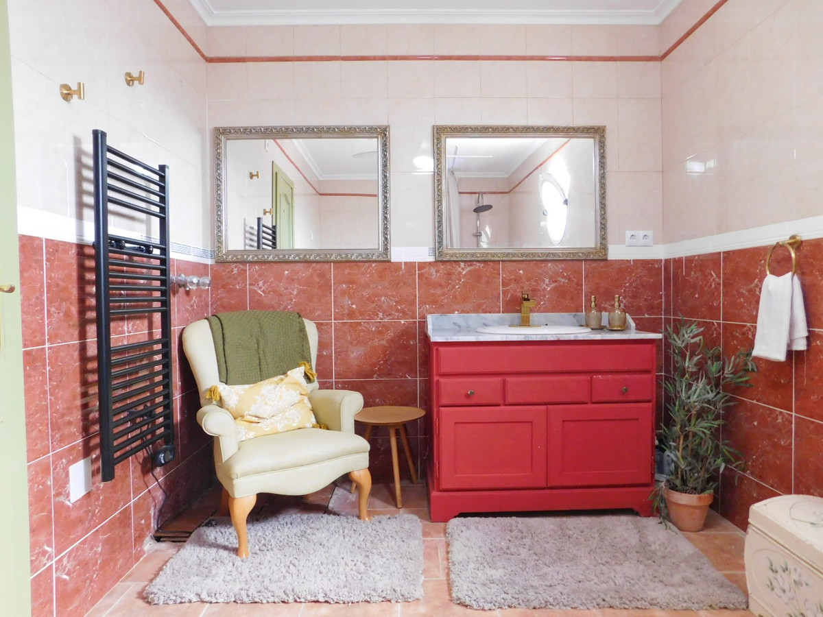 For sale - 3 Bedroom 2 Bathroom House - Detached Villa in Dolores - Dolores Centro  - Alicante