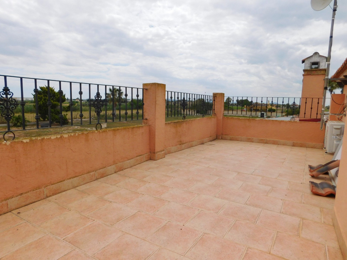 For sale - 3 Bedroom 2 Bathroom House - Detached Villa in Dolores - Dolores Centro  - Alicante