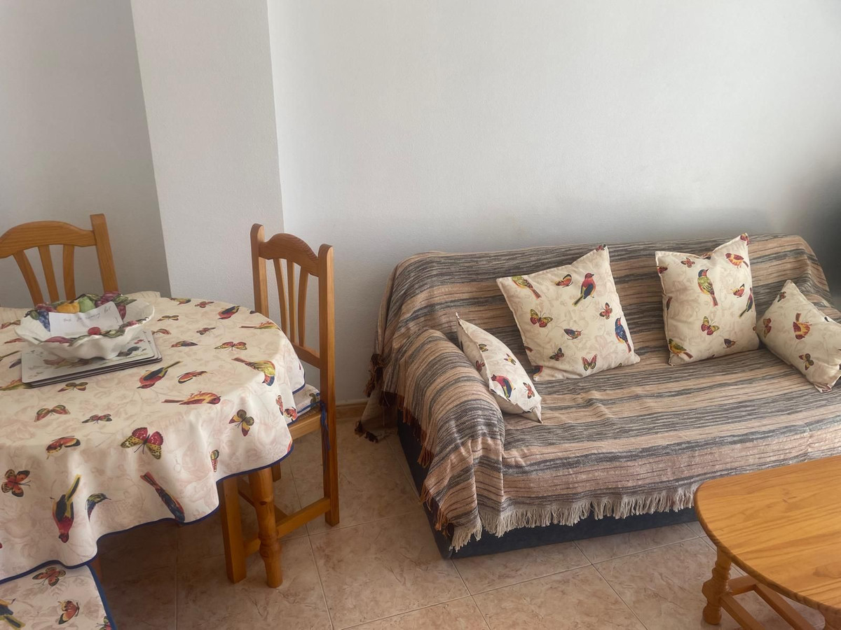 Sold - 2 Bedroom 1 Bathroom Apartment - Penthouse in Torrevieja - Torrevieja Centro  - Alicante