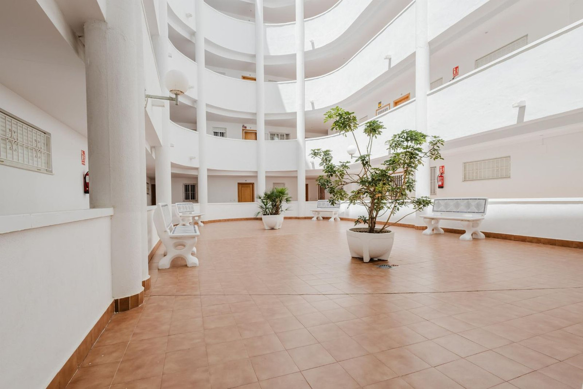 Sold - 2 Bedroom 1 Bathroom Apartment - Penthouse in Torrevieja - Torrevieja Centro  - Alicante