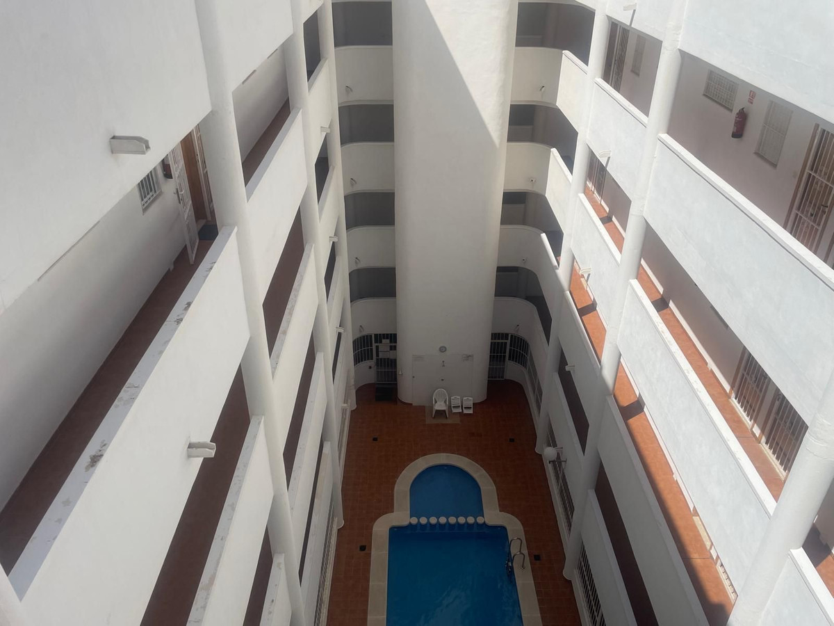 Sold - 2 Bedroom 1 Bathroom Apartment - Penthouse in Torrevieja - Torrevieja Centro  - Alicante