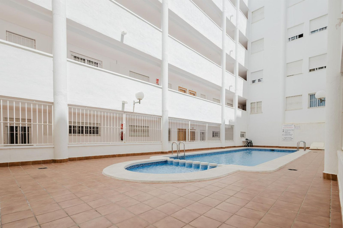 Sold - 2 Bedroom 1 Bathroom Apartment - Penthouse in Torrevieja - Torrevieja Centro  - Alicante
