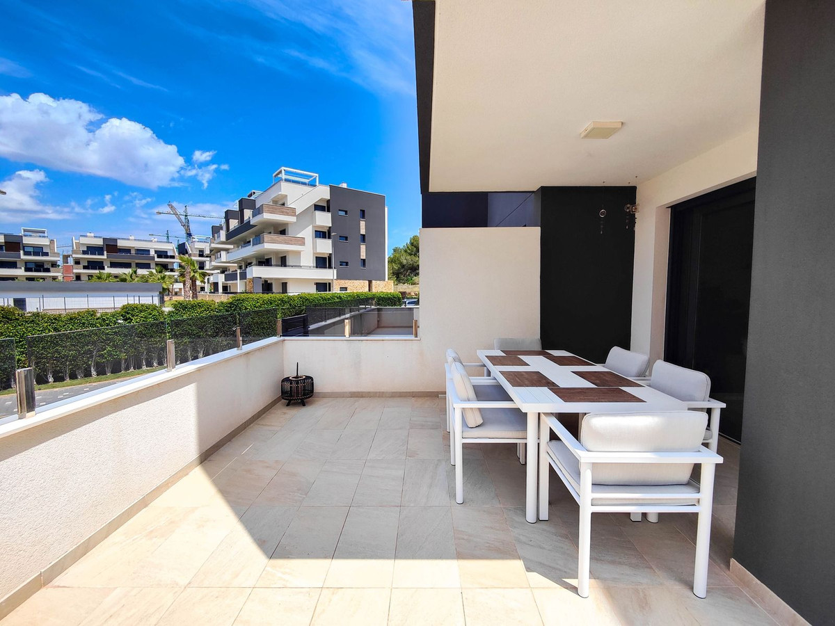 Sold - 2 Bedroom 2 Bathroom Apartment - Ground Floor Apartment in Orihuela - Los Altos  - Alicante