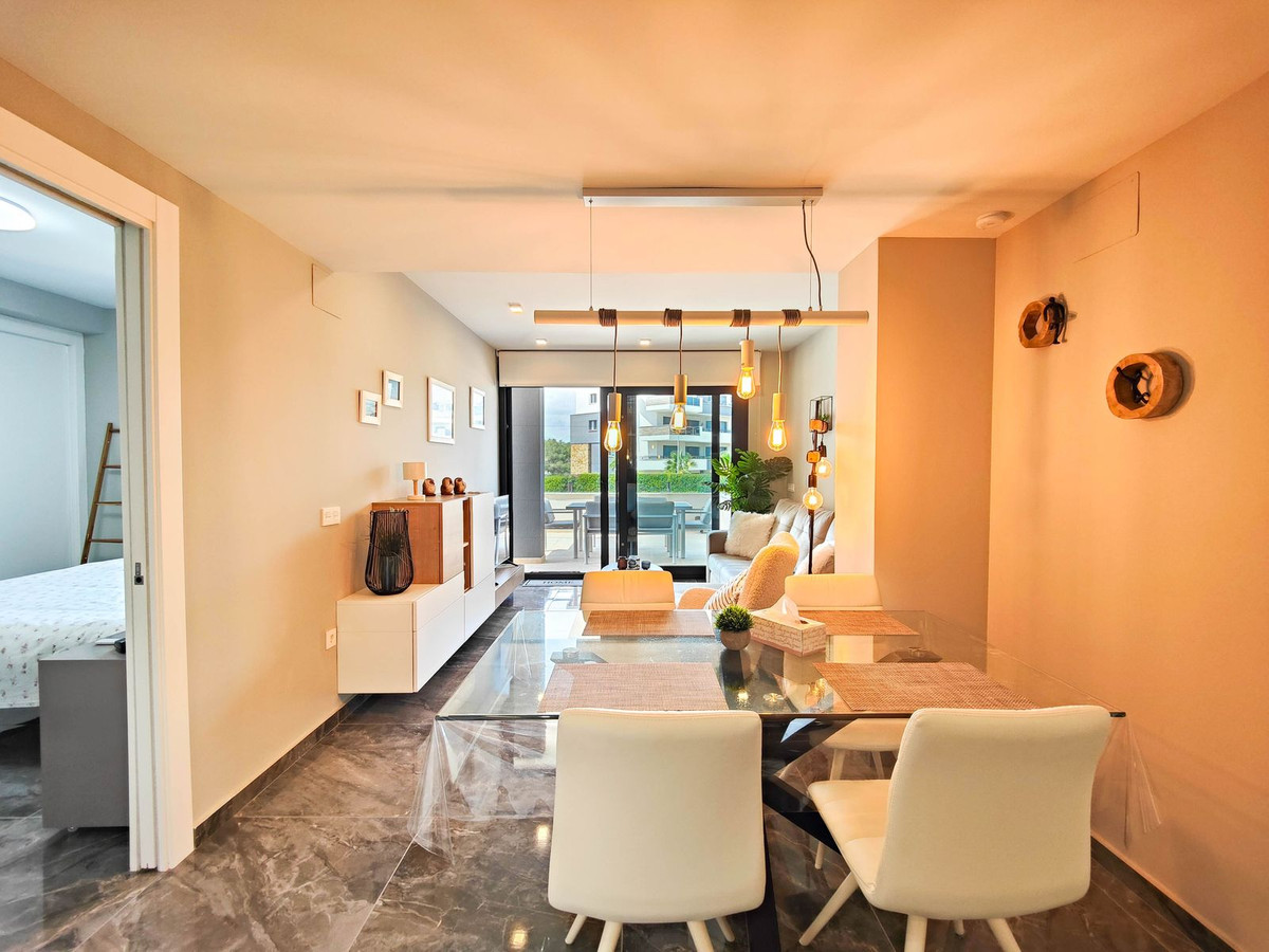 Sold - 2 Bedroom 2 Bathroom Apartment - Ground Floor Apartment in Orihuela - Los Altos  - Alicante