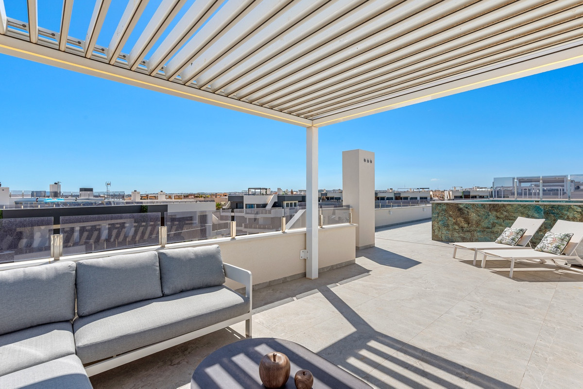 For sale - 3 Bedroom 2 Bathroom Apartment - Penthouse in Orihuela - Orihuela Costa  - Alicante