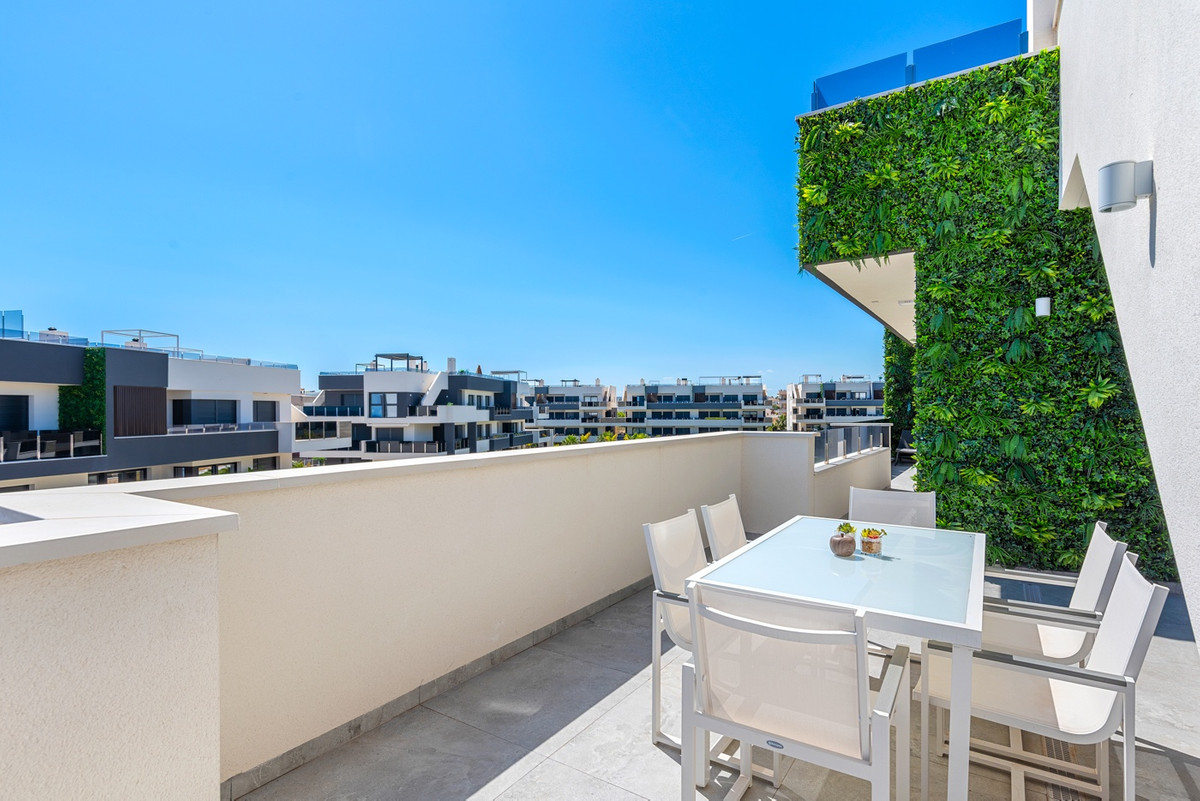 For sale - 3 Bedroom 2 Bathroom Apartment - Penthouse in Orihuela - Orihuela Costa  - Alicante
