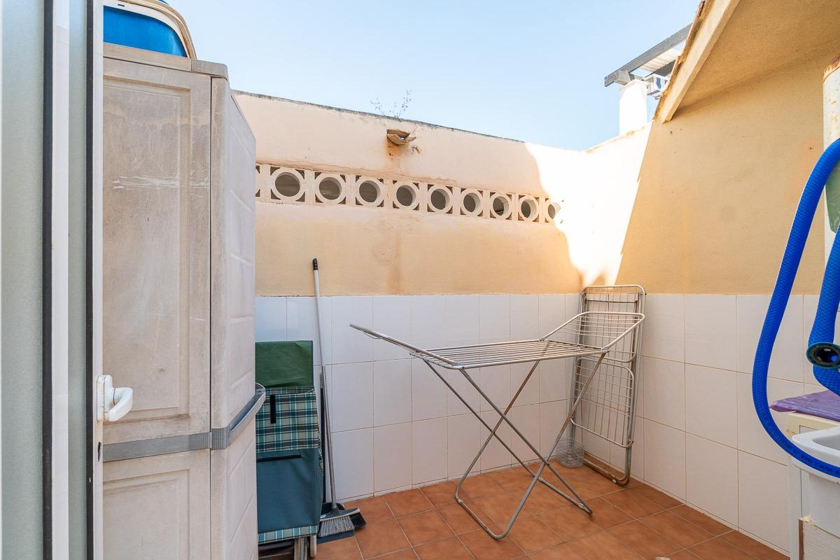 For sale - 4 Bedroom 3 Bathroom Villa in Torrevieja - Cala de cabo cervera  - Alicante