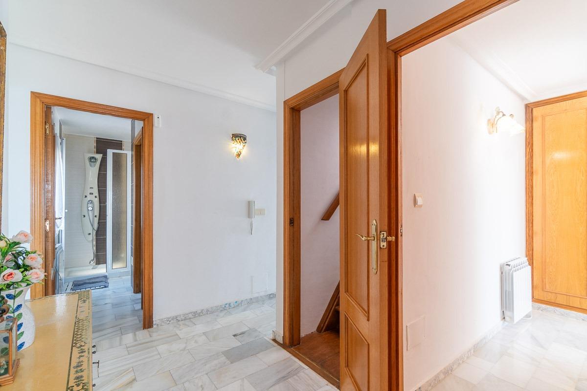 For sale - 4 Bedroom 3 Bathroom Villa in Torrevieja - Cala de cabo cervera  - Alicante