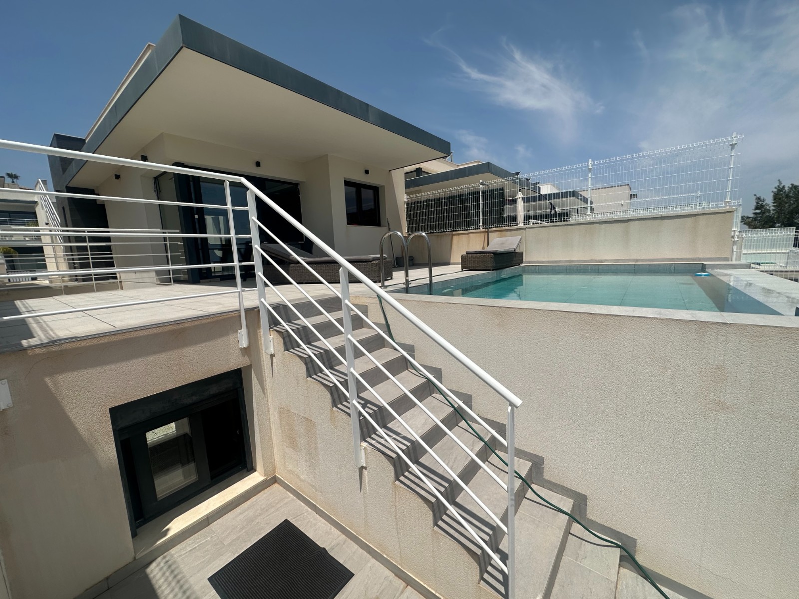 For sale - 5 Bedroom 4 Bathroom Villa in San Miguel de Salinas - San Miguel Salinas  - Alicante