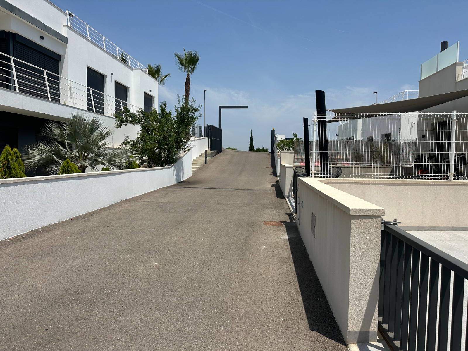 For sale - 5 Bedroom 4 Bathroom Villa in San Miguel de Salinas - San Miguel Salinas  - Alicante