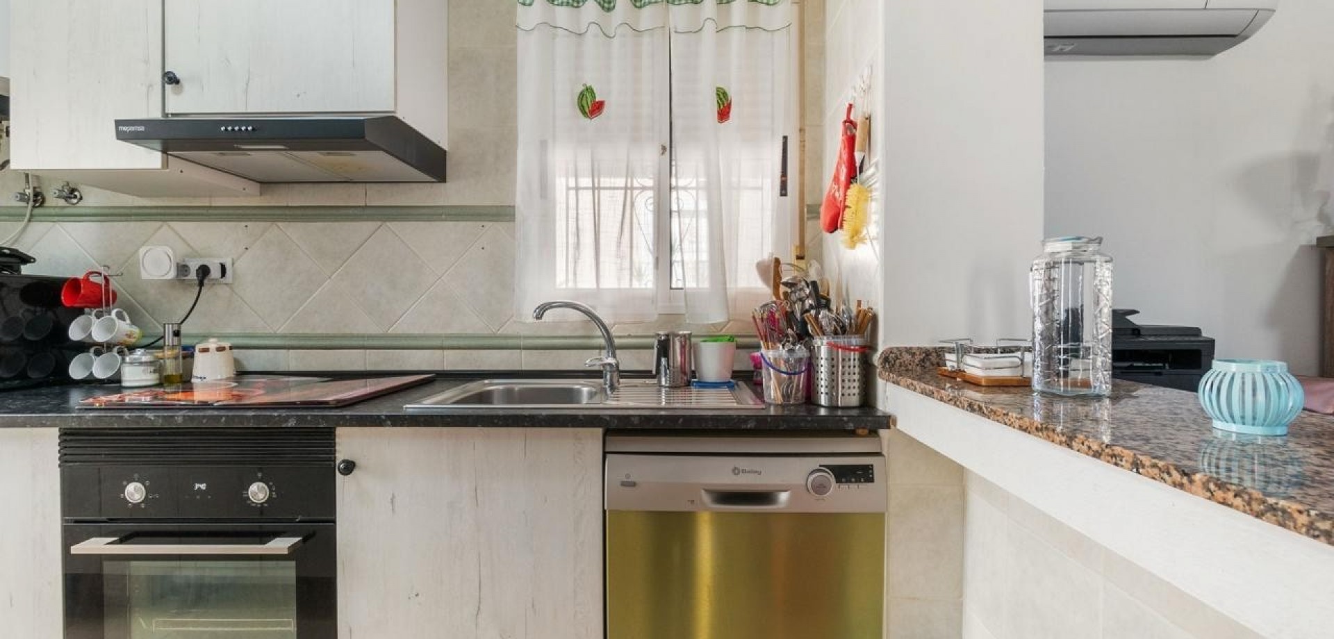 For sale - 3 Bedroom 2 Bathroom Detached Villa in Orihuela Costa - Villamartín  - Costa Blanca (Alicante)