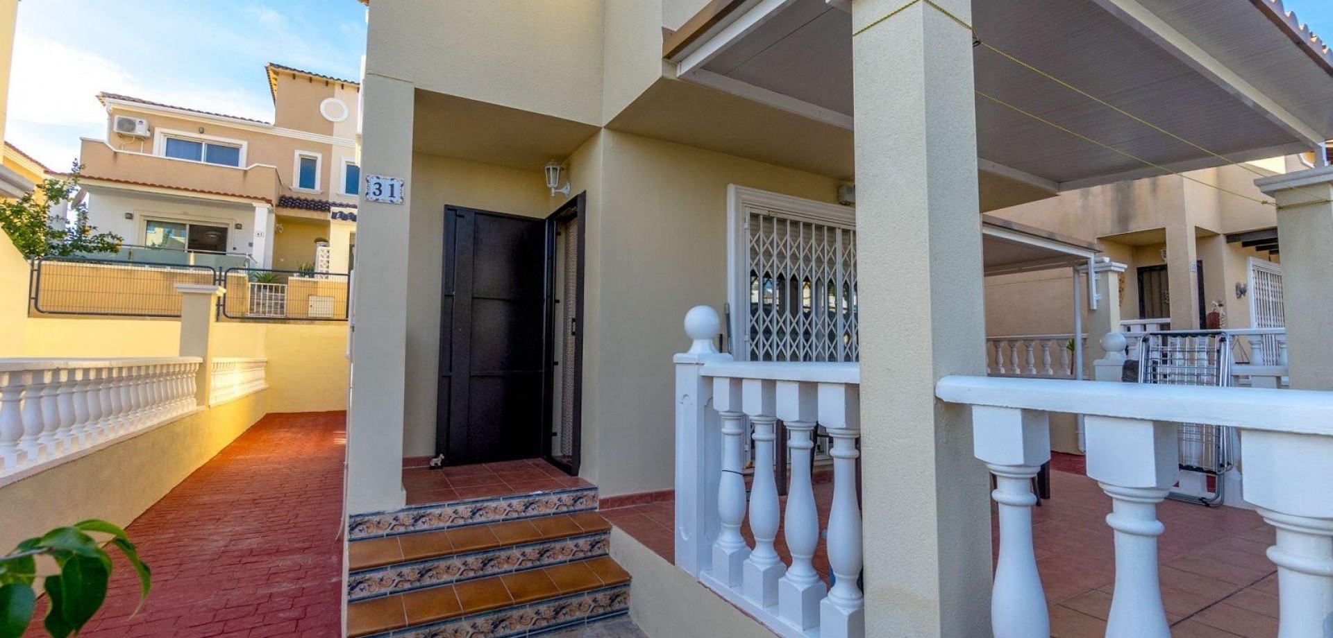For sale - 3 Bedroom 2 Bathroom Detached Villa in Orihuela Costa - Villamartín  - Costa Blanca (Alicante)
