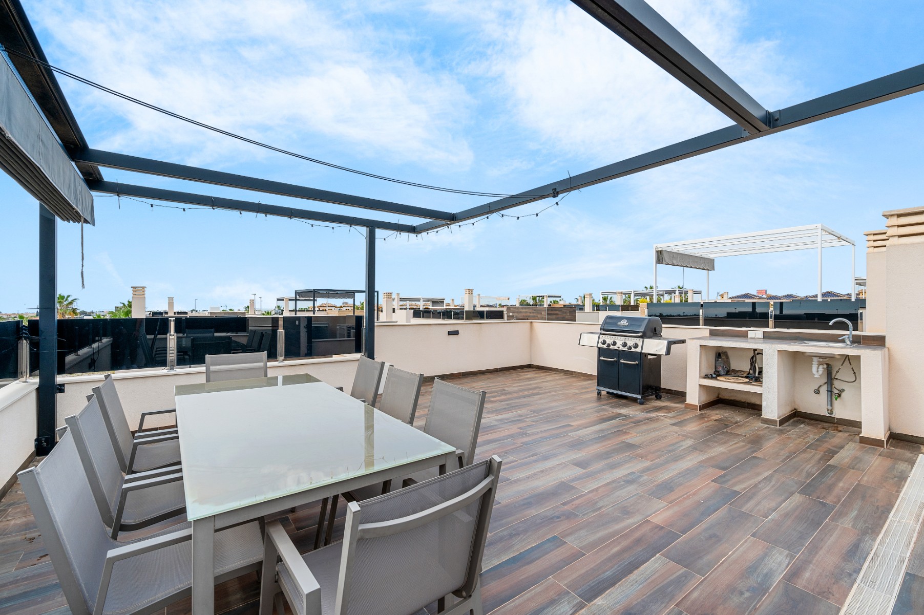 For sale - 4 Bedroom 4 Bathroom Villa in Orihuela Costa - Lomas de Cabo Roig  - Alicante