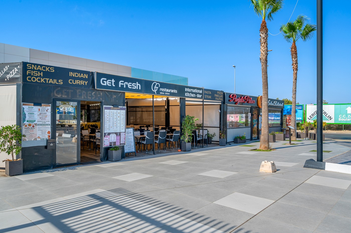 For sale - 4 Bedroom 4 Bathroom Villa in Orihuela Costa - Lomas de Cabo Roig  - Alicante