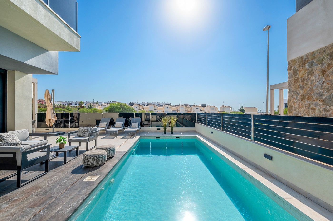 For sale - 4 Bedroom 4 Bathroom Villa in Orihuela Costa - Lomas de Cabo Roig  - Alicante