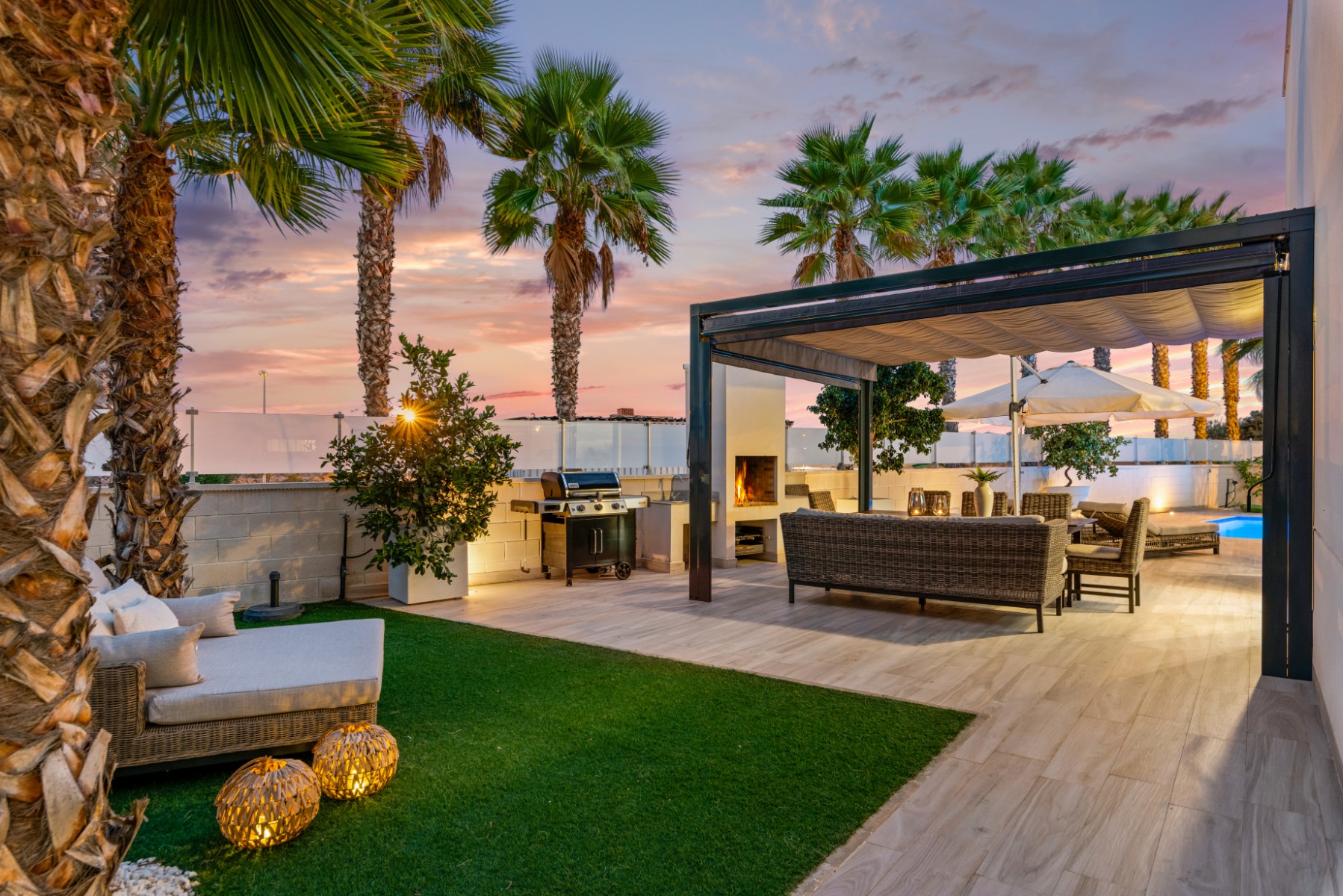 For sale - 5 Bedroom 4 Bathroom Villa in Orihuela-Costa - Lomas de Cabo Roig  - Alicante