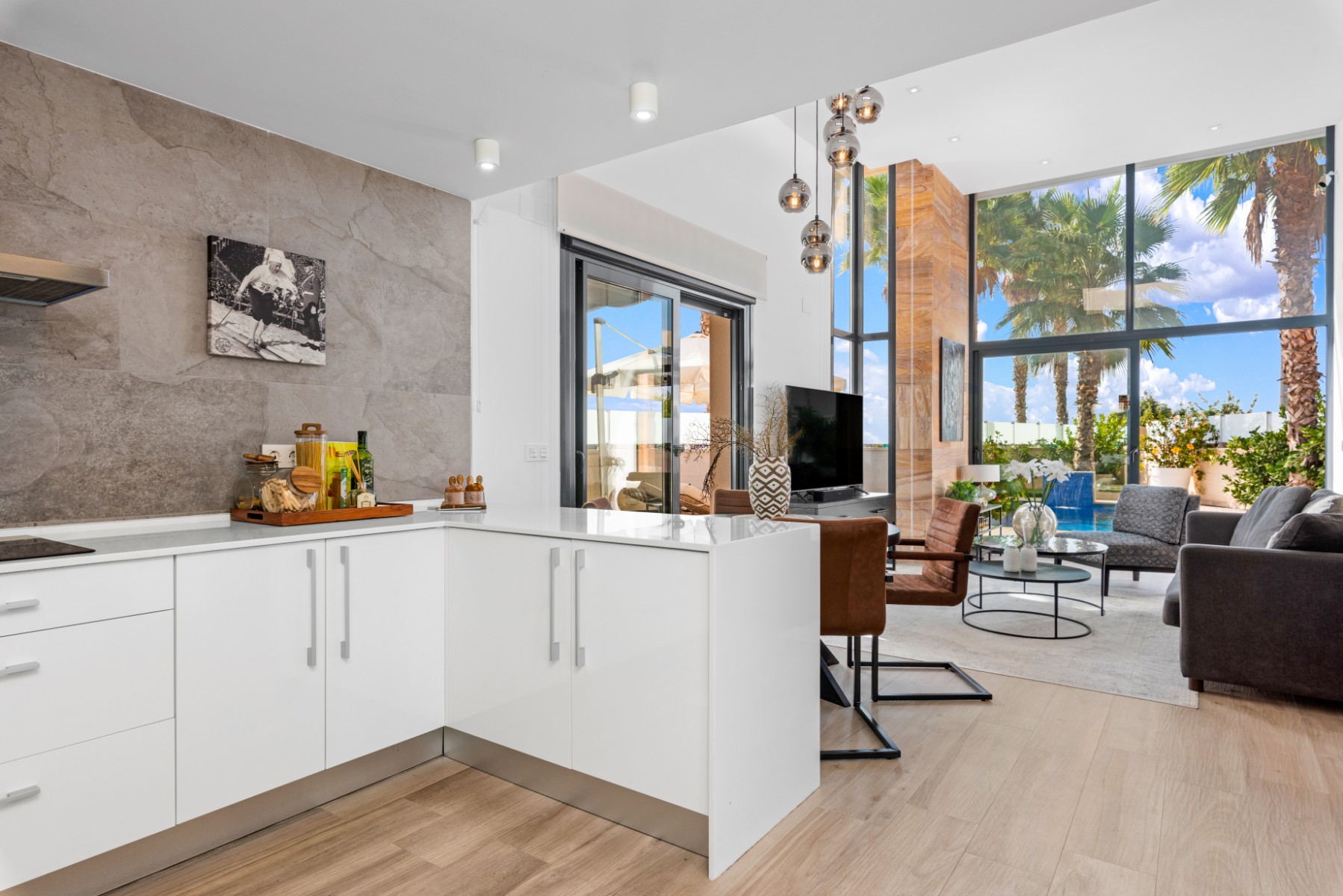 For sale - 5 Bedroom 4 Bathroom Villa in Orihuela-Costa - Lomas de Cabo Roig  - Alicante