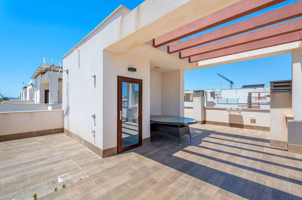 For sale - 3 Bedroom 3 Bathroom -Detached House in Ciudad Quesada  - Ciudad Quesada  - Alicante
