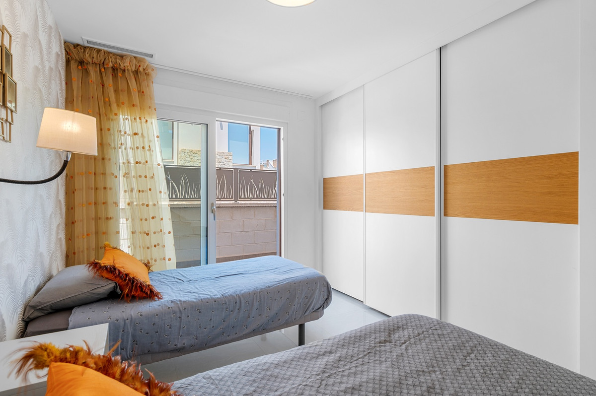 For sale - 3 Bedroom 3 Bathroom -Detached House in Ciudad Quesada  - Ciudad Quesada  - Alicante