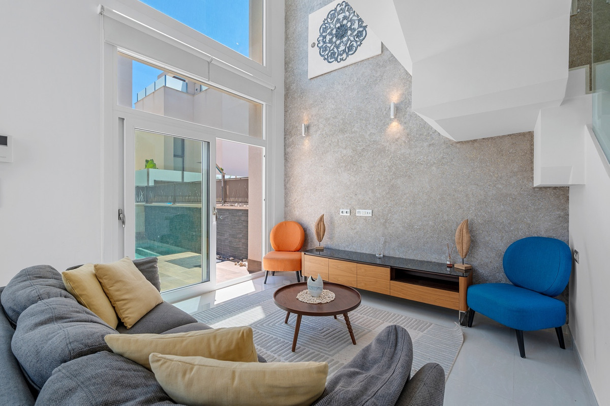 For sale - 3 Bedroom 3 Bathroom -Detached House in Ciudad Quesada  - Ciudad Quesada  - Alicante