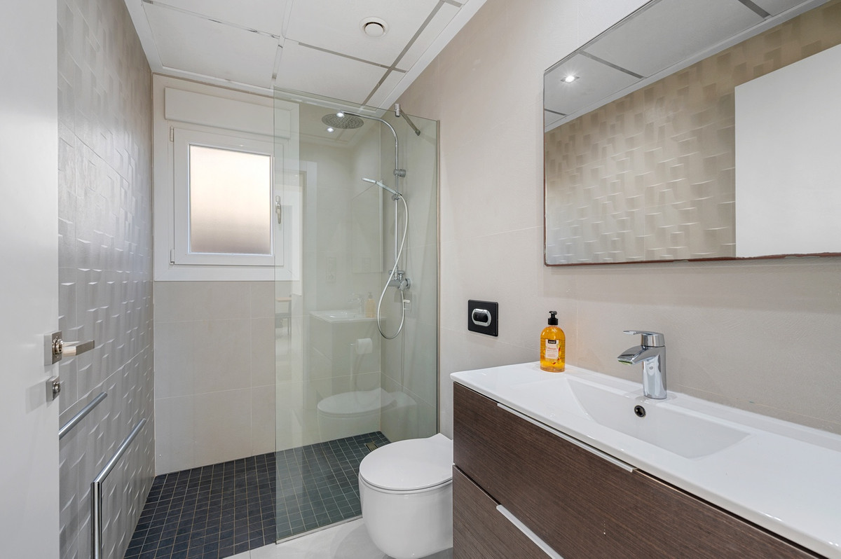 For sale - 3 Bedroom 3 Bathroom -Detached House in Ciudad Quesada  - Ciudad Quesada  - Alicante