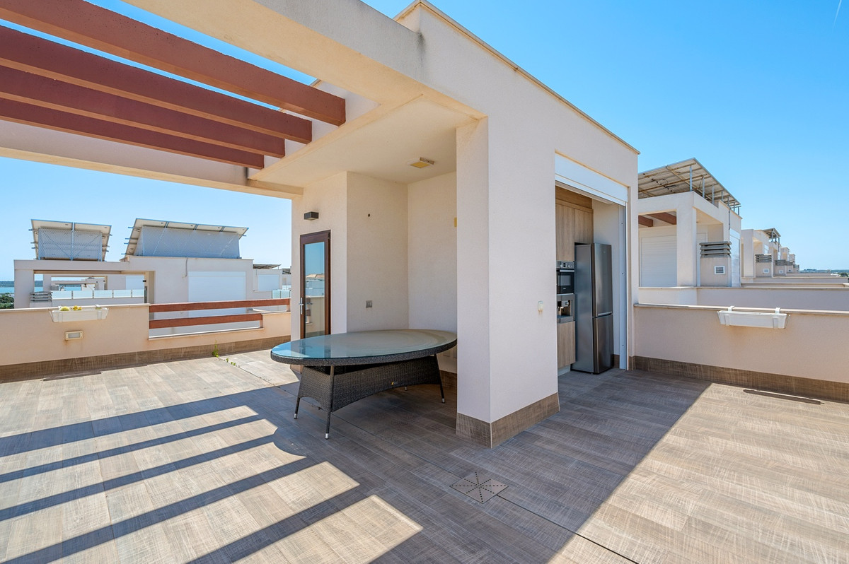For sale - 3 Bedroom 3 Bathroom -Detached House in Ciudad Quesada  - Ciudad Quesada  - Alicante